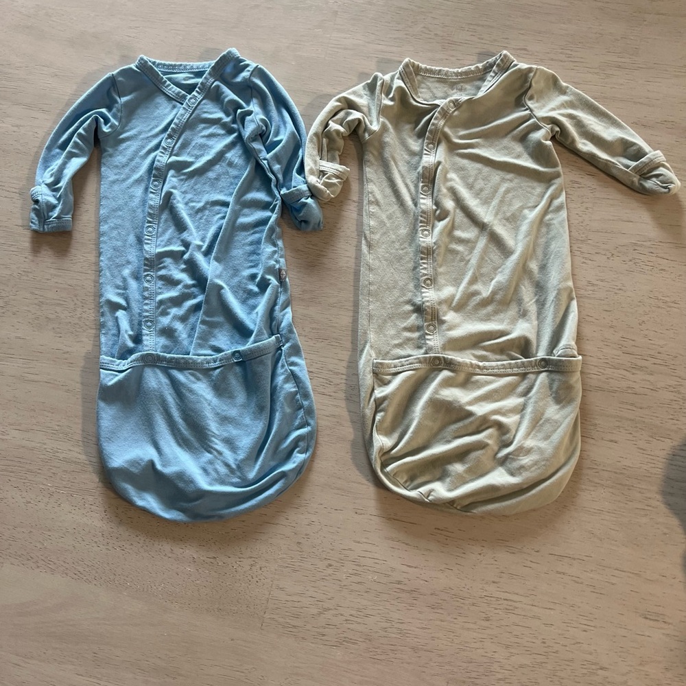 2 Sleeper Gowns